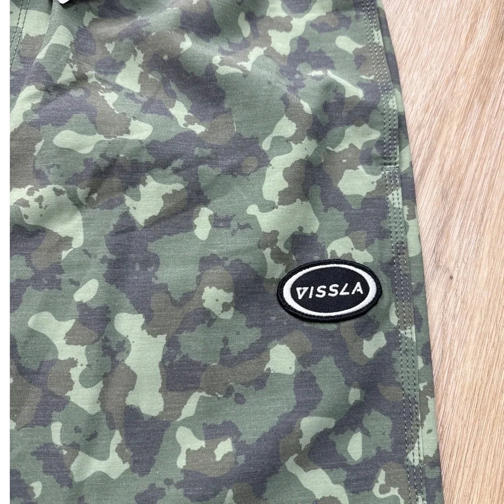 Vissla Ecolastics Camo Board Shorts Mens Large NWT Green Quick Dry Beach Boating